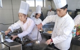 經(jīng)濟管理系中式烹調師技能鑒定考試圓滿結束