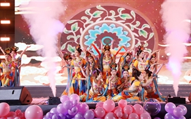 武威職業(yè)技術(shù)大學(xué)舉辦“迎新生?慶元旦”文藝晚會暨2023級學(xué)前教育專業(yè)畢業(yè)生匯報演出